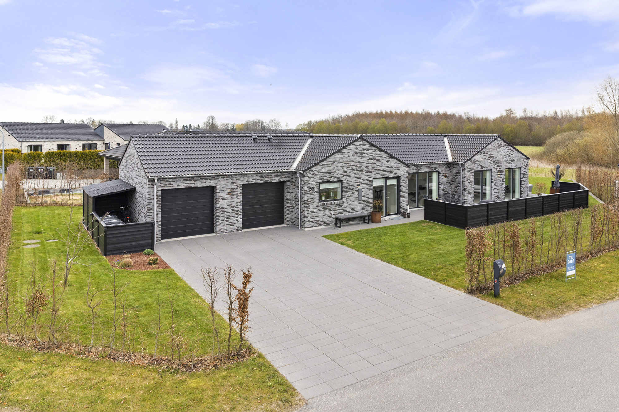 Moderne familievenlig villa i Gundsømagle med skøn beliggenhed og energimærke a2015