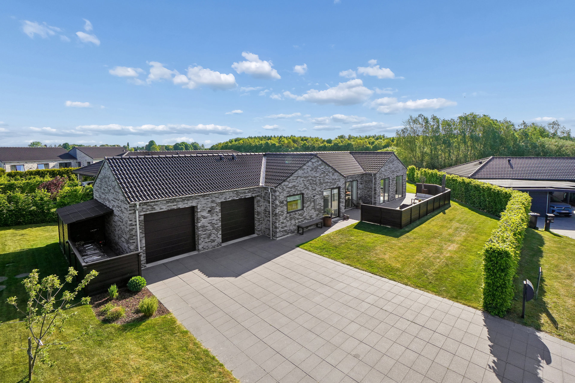 Moderne familievenlig villa i Gundsømagle med skøn beliggenhed og energimærke a2015