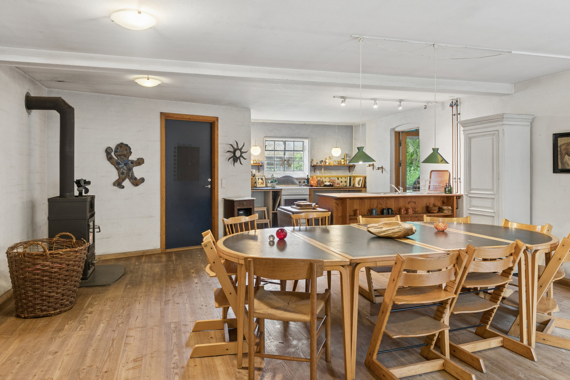 Diskret sag , 4060 Kirke Såby