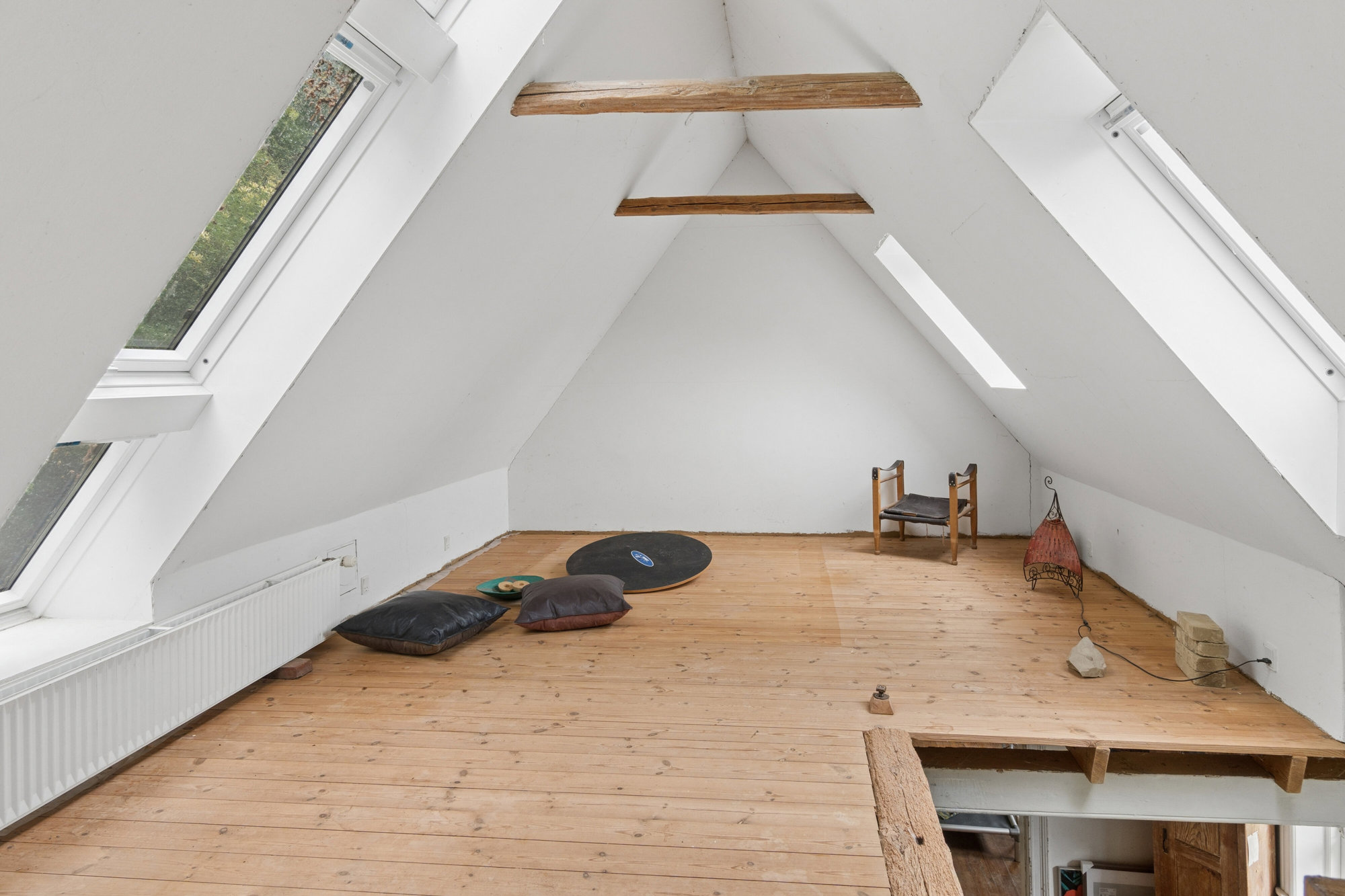 Diskret sag , 4060 Kirke Såby